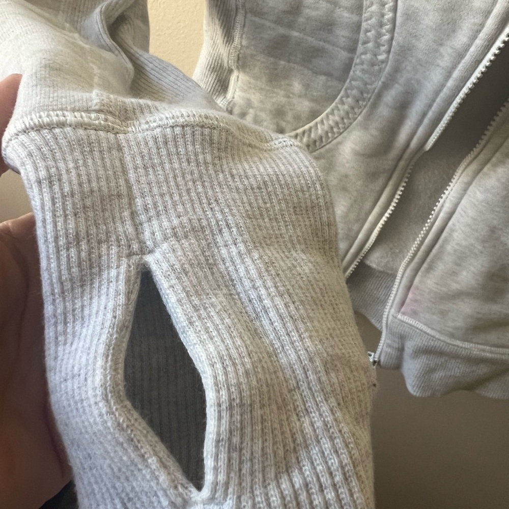 Lululemon Calm And Cozy Jacket 4 Heathered Core Ultra Light Grey Nimbus View 4